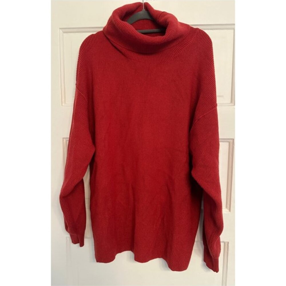 Free People. Burnt Orange Turtleneck Slouchy Sweater. Size S.